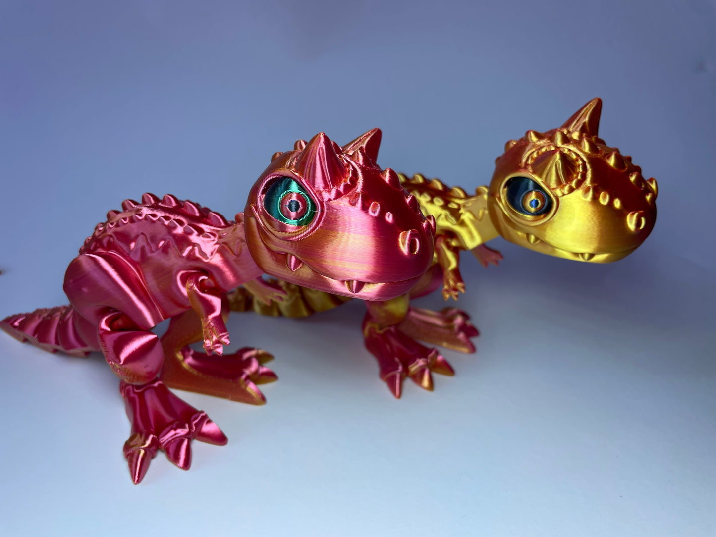 Carnotaurus – Flexi-Dino Figur | 3D-gedruckt mit PLA und PLA-Silk-Dual-Color · 3DruckAS