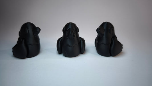 Flexi-Rabe Edgar – 3D-gedruckter Schlüsselanhänger aus PLA, beweglich (schwarz)