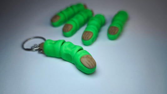 Flexi-Zombiefinger Zombielino – 3D-gedruckter Schlüsselanhänger aus PLA, beweglich (grün)
