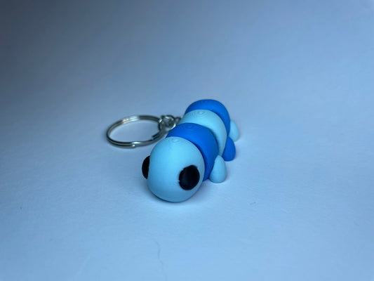 Detail Blub – blaue Raupenfigur als Schlüsselanhänger, 3D-gedruckt