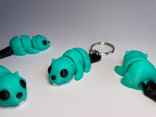 Gustav der Biber – Detailansicht bewegliche Tierfigur Schlüsselanhänger