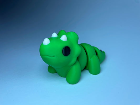 Flexibler Triceratops-Schlüsselanhänger Tropsi aus PLA, nachhaltig handgefertigt von 3DruckAS nach einem Design von Zou3D