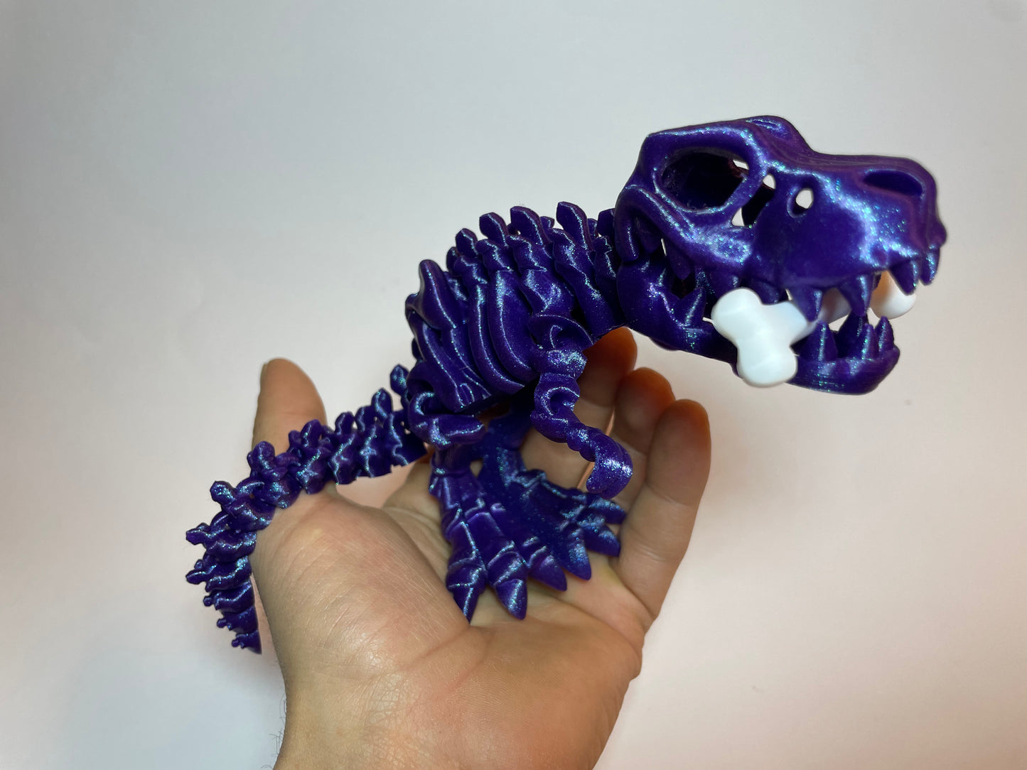 Schimmernde T-Rex-Figur aus Silk Dual-Color PLA mit beweglichen Gliedern