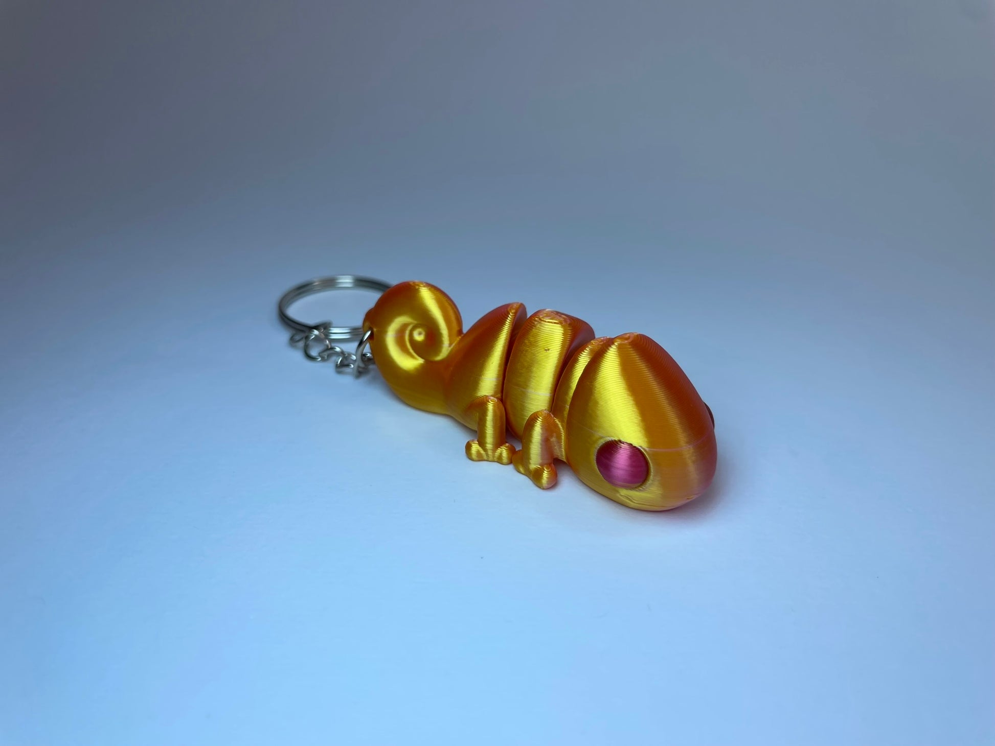 3D-gedruckter Chamäleon-Schlüsselanhänger Camillo aus PLA – bunt, beweglich, handgemacht