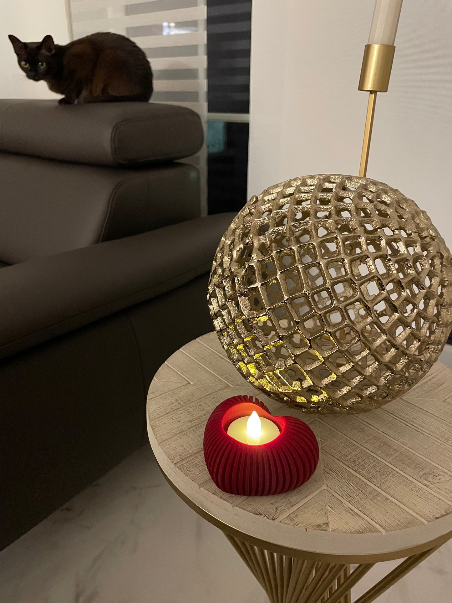 Herz-Teelichhalter geriffelt | NUR für LED-Teelichtkerze geeignet! | Moderne Minimalistisches Teelich-Herz | Valentinstag-Deko