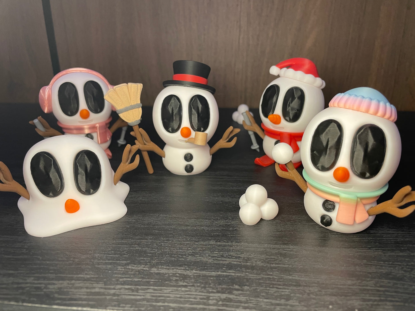 BlobLabs - Schneemann - Figuren SET | 3D-gedruckte Schneemannfiguren aus PLA, handveredelt im Allgäu  Artikel-Nr.: 3DAS-2505-006