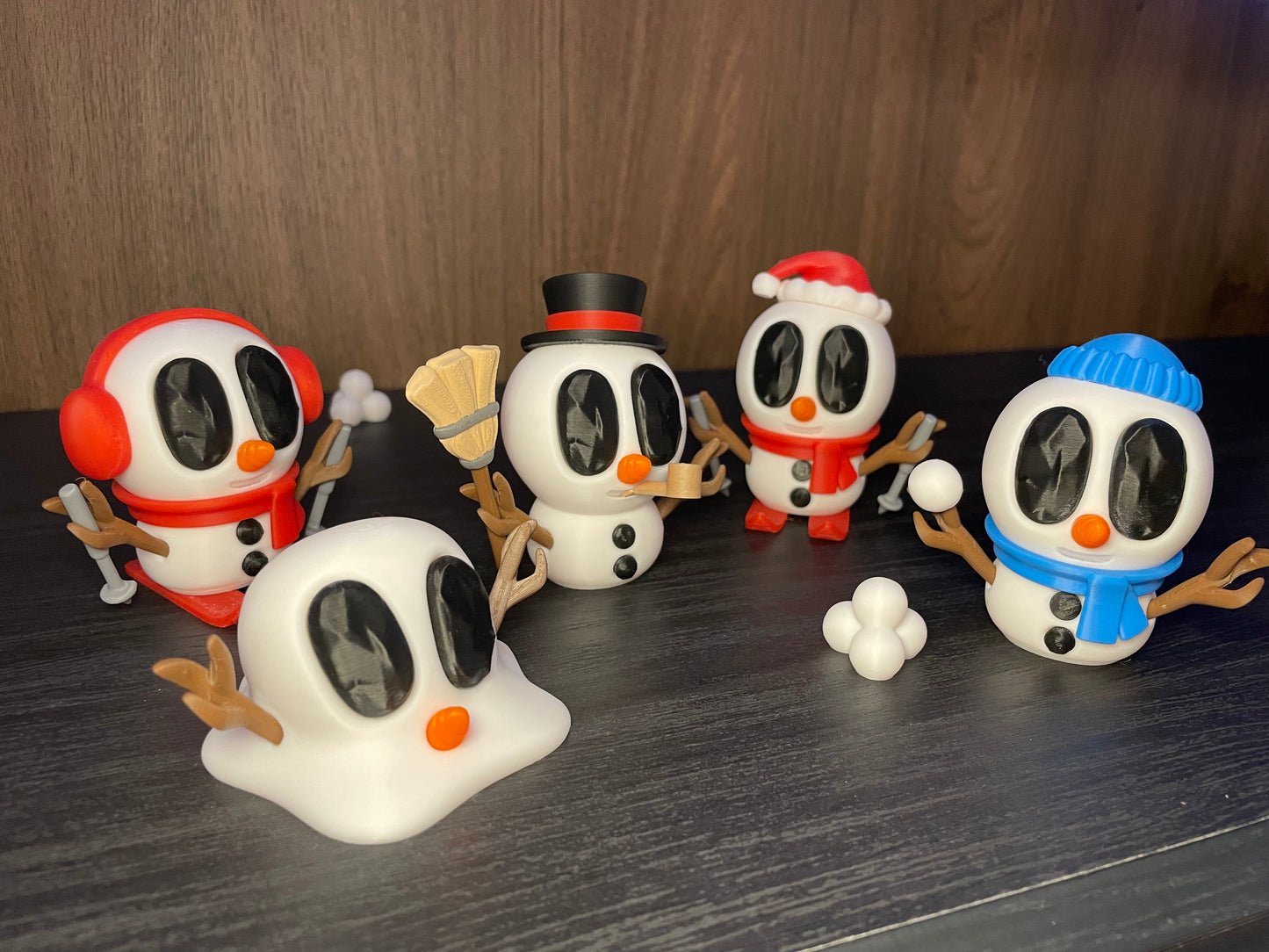 BlobLabs - Schneemann - Figuren SET | 3D-gedruckte Schneemannfiguren aus PLA, handveredelt im Allgäu  Artikel-Nr.: 3DAS-2505-006