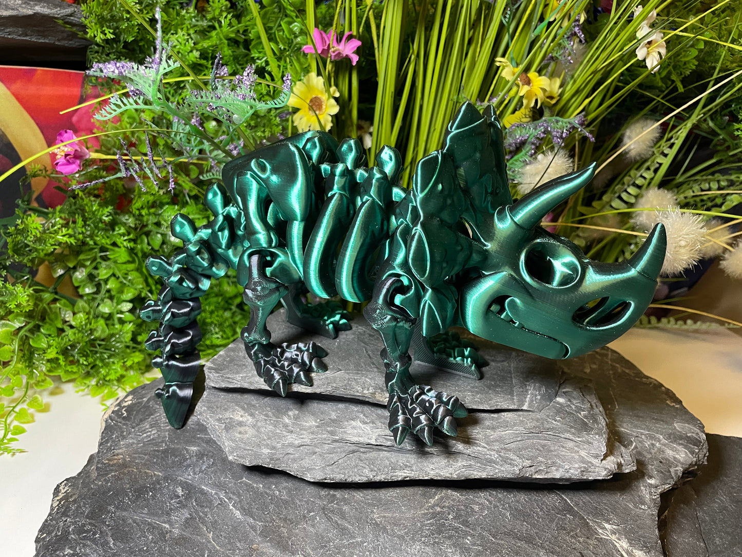 Triceratops (groß, ca. 13,5 cm) Flexi-Skelett, 3D-gedrucktes bewegliches Skelett Dino aus Silk-PLA/PLA, Fidget Figur, viele Farbvariationen zur Auswahl