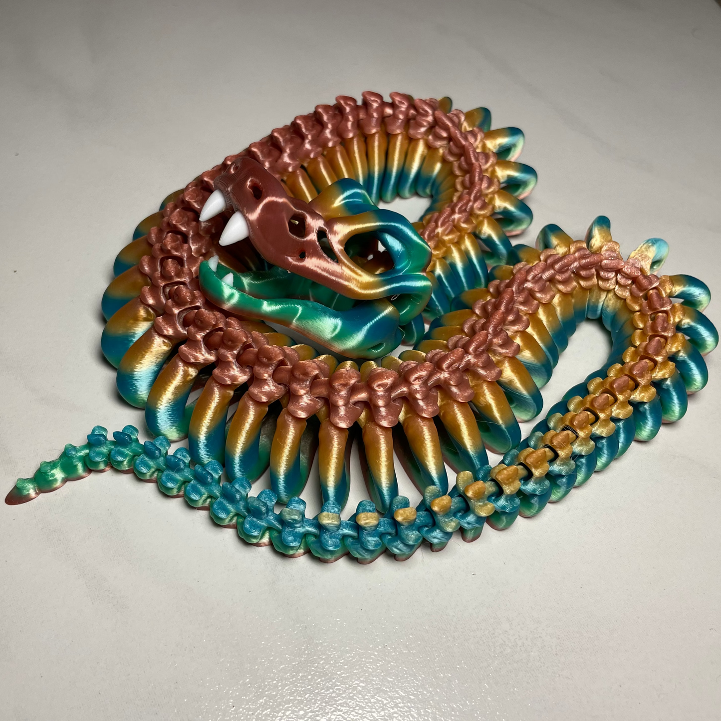 XL(54cm) Skelett-Schlange  – Snake - 3D-gedruckte bewegliche Schlangenfigur aus PLA / Silk-Dual-Color