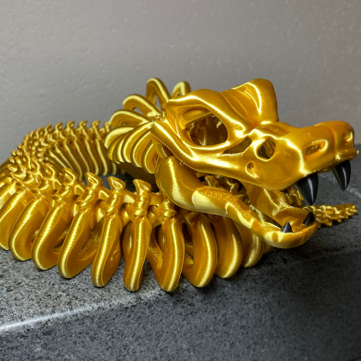 XXL(85cm) Skelett-Schlange  – Snake - 3D-gedruckte bewegliche Schlangenfigur aus PLA / Silk-Dual-Color