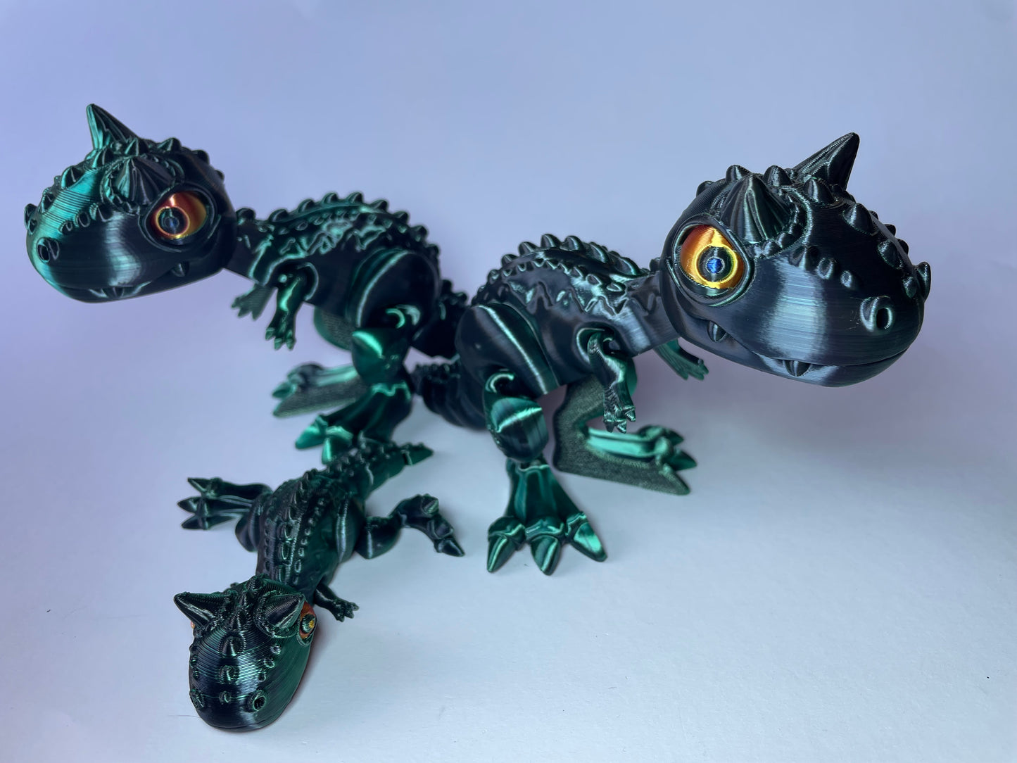 Carnotaurus – Flexi-Dino Figur | 3D-gedruckt mit PLA und PLA-Silk-Dual-Color · 3DruckAS