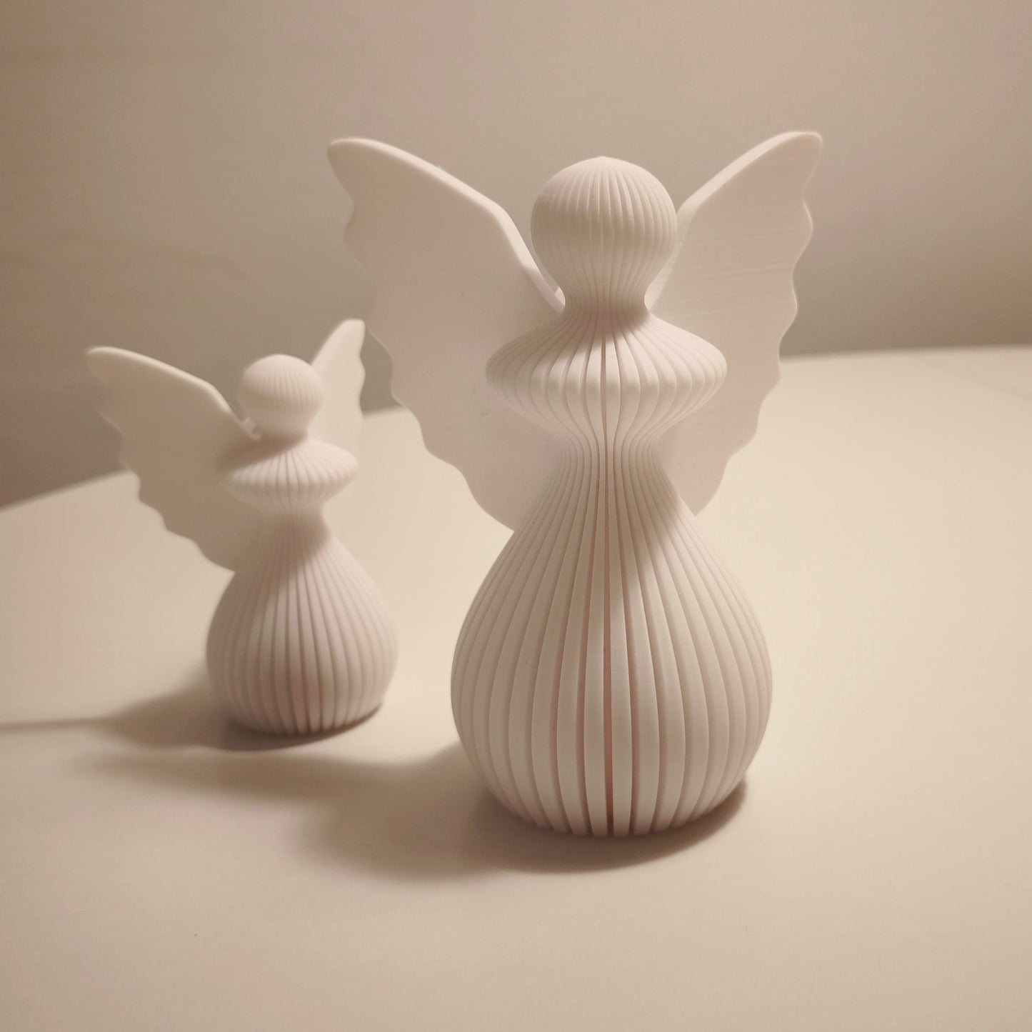 Engelsstatue – skulpturale Schutzengelsfigur zum Aufhängen | 3D-Druck | 3DruckAS