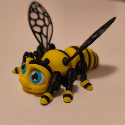 3D-gedruckter Bienen-Kühlschrankmagnet Summi, Nahaufnahme, von 3DruckAS