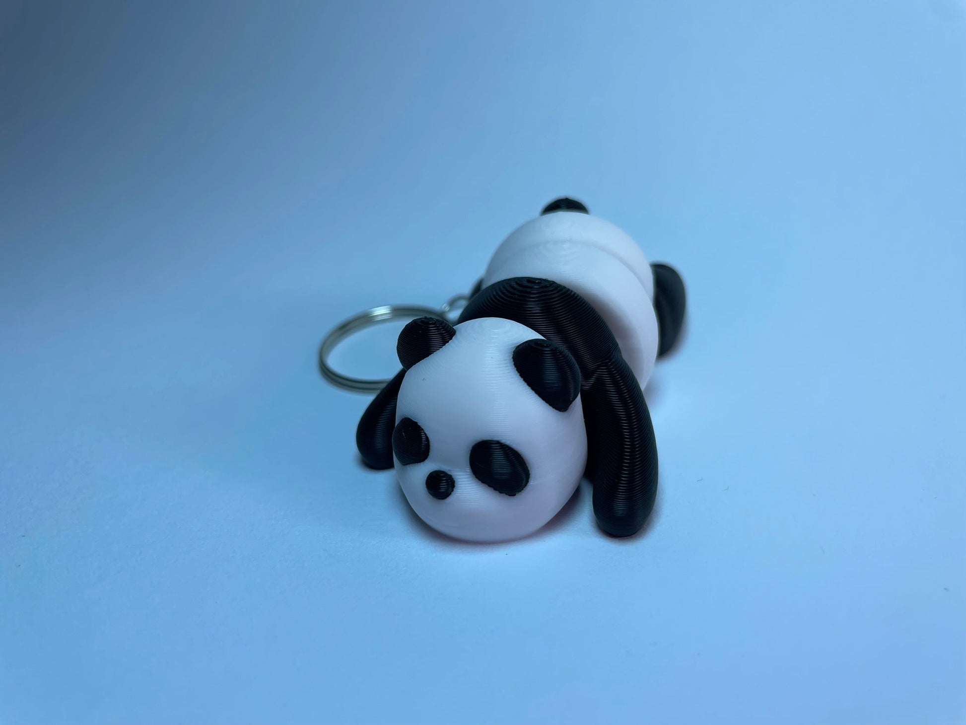 Bambu Panda Schlüsselanhänger – handveredelt im 3D-Druck, Leutkirch
