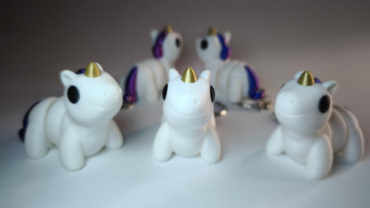 Flexi-Einhorn Anna – Vorderansicht mit Horn & Mähne