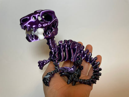 Detailreicher Flexi-Raptor mit beweglichem Körper