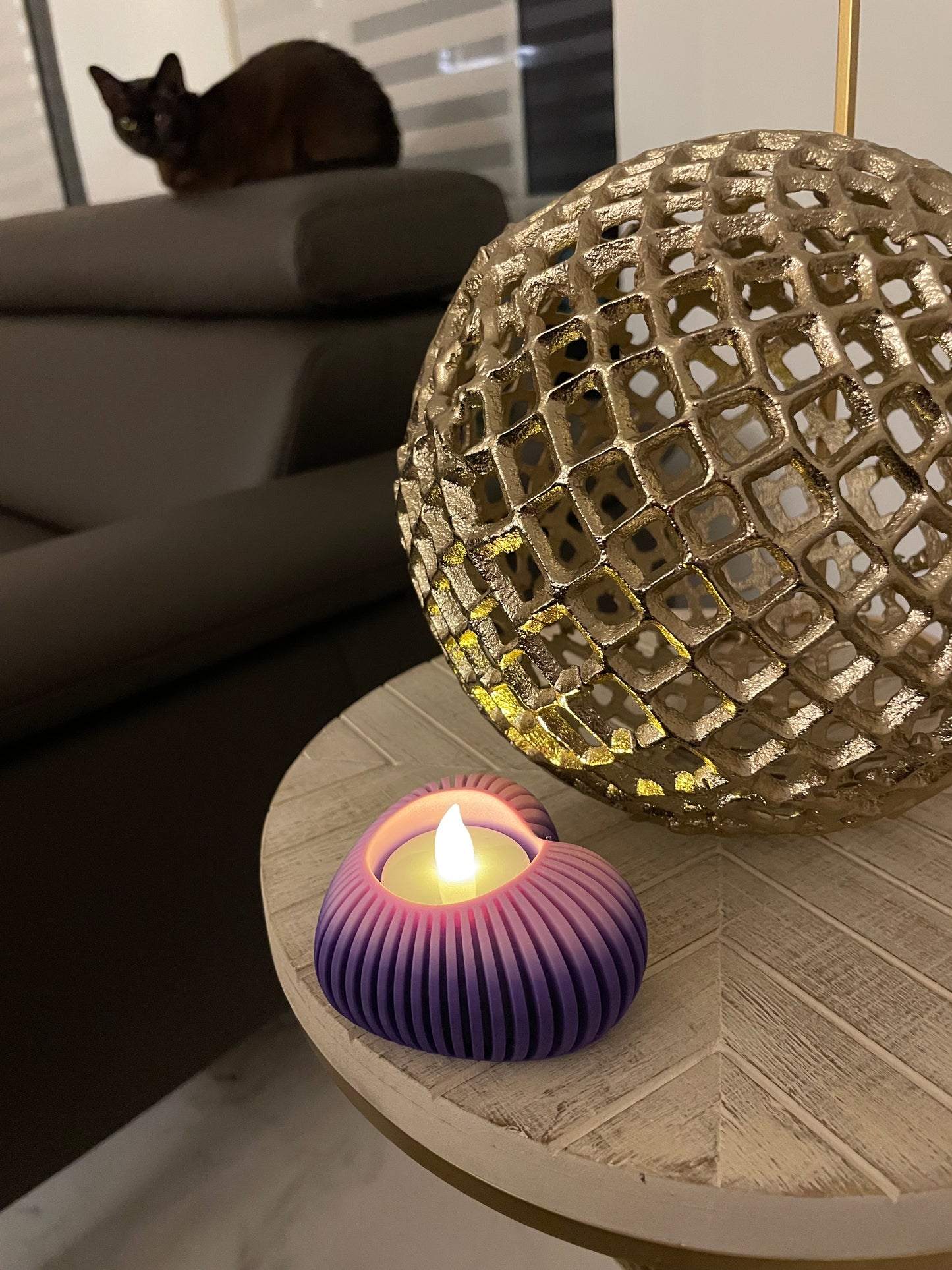 Herz-Teelichhalter geriffelt | NUR für LED-Teelichtkerze geeignet! | Moderne Minimalistisches Teelich-Herz | Valentinstag-Deko