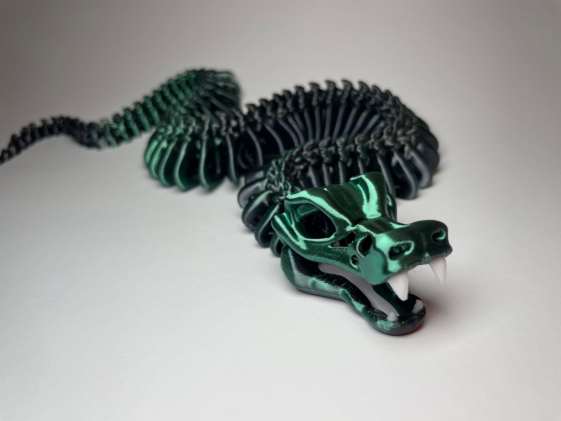 Flexi Skelett Schlange Grün – 3D-gedrucktes Fidget Toy & Dekofigur