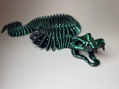 3D Skelett Schlange mit grüner Farbe – bewegliche Dekofigur aus PLA