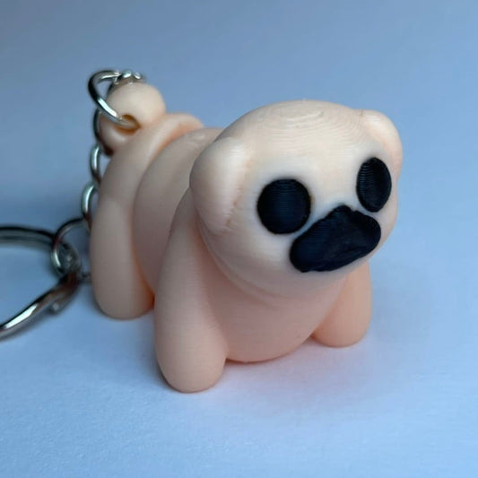 Flexibler 3D-Schlüsselanhänger Mopsi – Mops Figur, leicht & robust