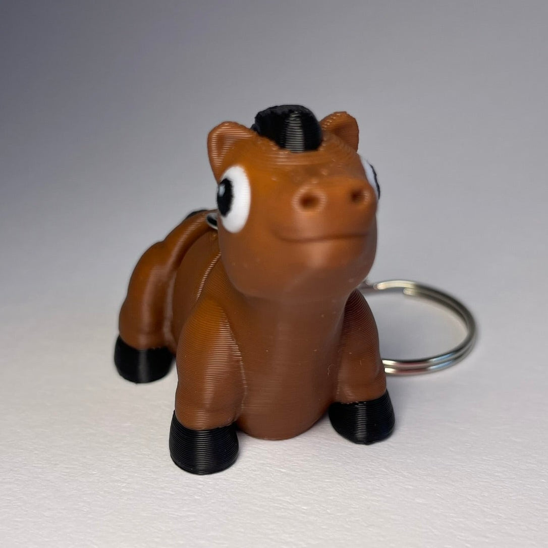 Beweglicher 3D-Schlüsselanhänger Pferd Moritz mit schwarzer Mähne