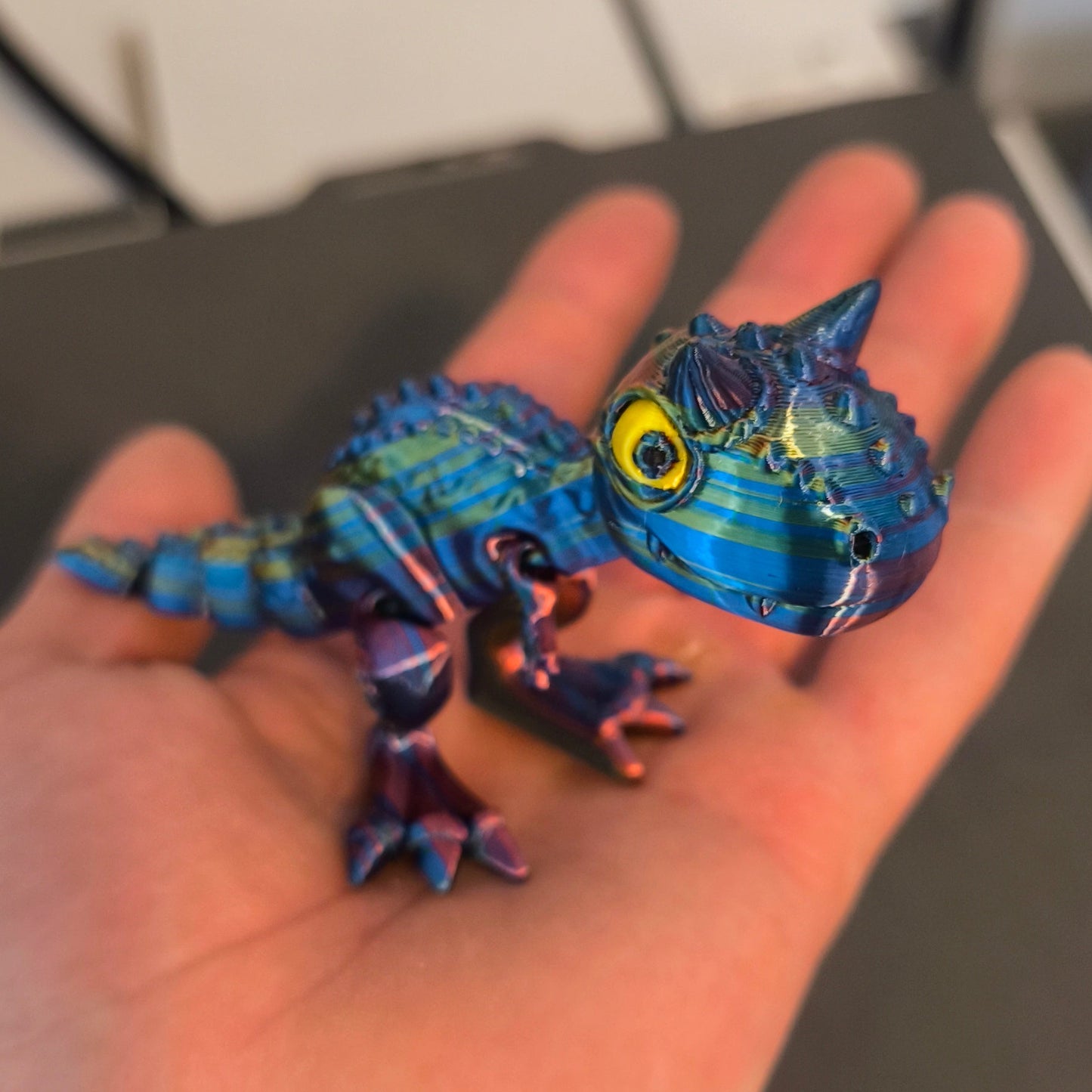 Flexi-Carnotaurus Dino Figur – Little | 3DruckAS