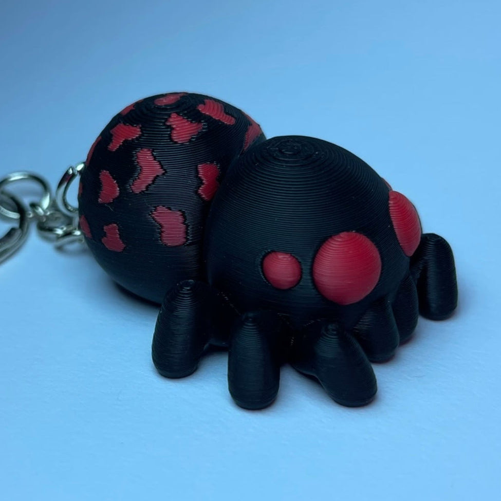 Detailansicht Speedy – 3D-gedruckter Spinne Schlüsselanhänger aus PLA
