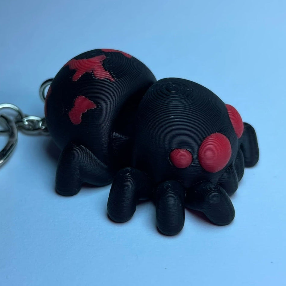 Detailansicht Spinny – 3D-gedruckter Spinne Schlüsselanhänger